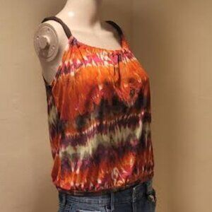 B Wear vibrant colored tank with banded waistline - Size: Medium